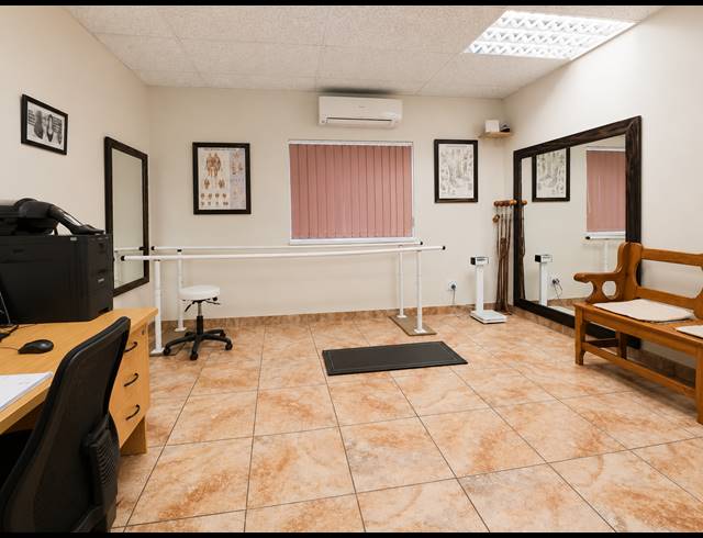 550M² MEDICAL SUITE FOR SALE IN VEREENIGING CENTRAL